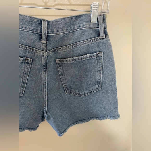 ✨NWT Women’s JBD Denim Distressed Shorts Size S - Picture 11 of 11